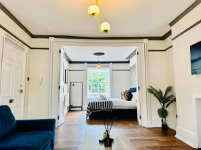 Garden Hideaway l 1-Bedroom for a Peaceful Stay